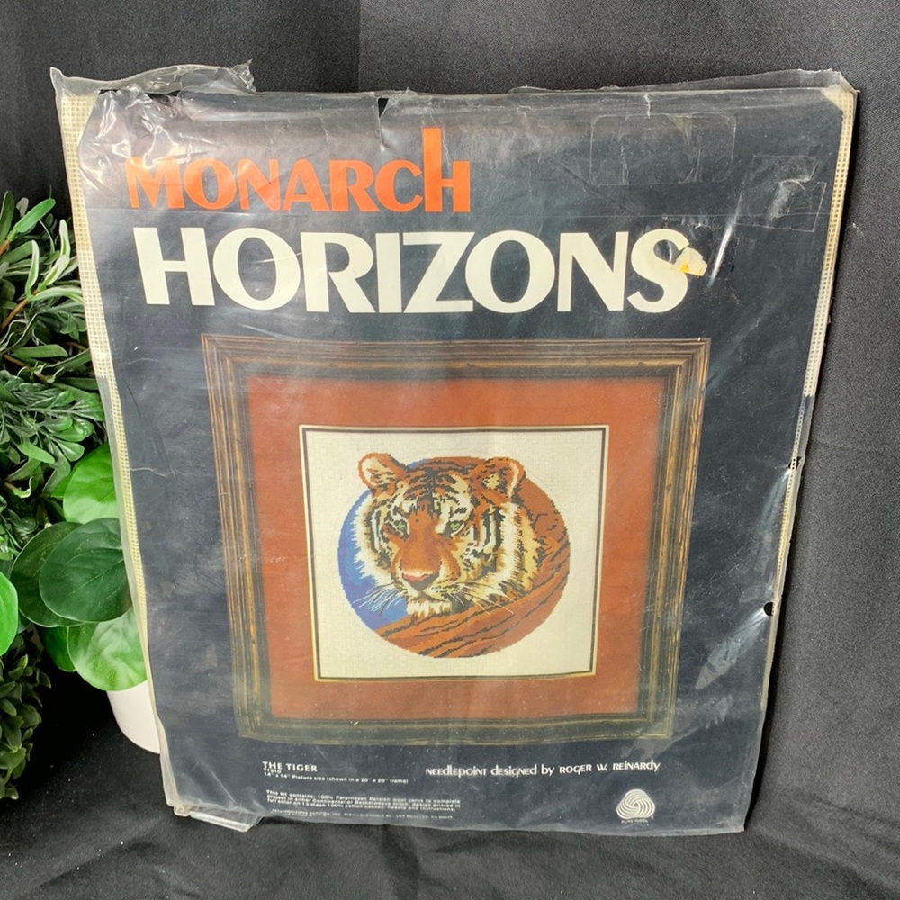 Vintage Monarch Horizons “THE TIGER” 14” x 14”  needlepoint kit